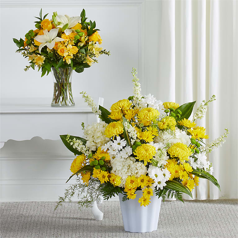 Warm Remembrance Bundles - DGM Flowers  | Fort Lauderdale Florist