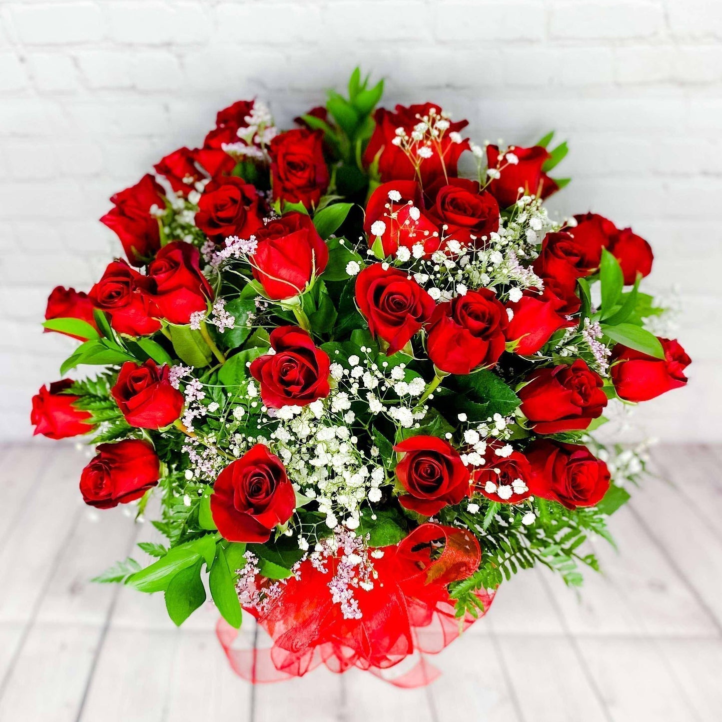 Traditional Red Roses - Premium Long Stem Rose