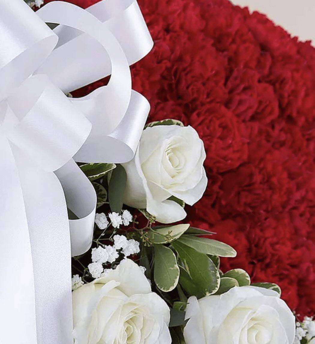 Always Remember Solid Heart Tribute - Red with White Roses