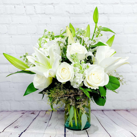 Classic All Whites By DGM Flowers - DGM Flowers  | Fort Lauderdale Florist