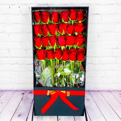 Luxury Lovers Gift Box - 2 Dozen Roses - DGM Flowers  | Fort Lauderdale Florist