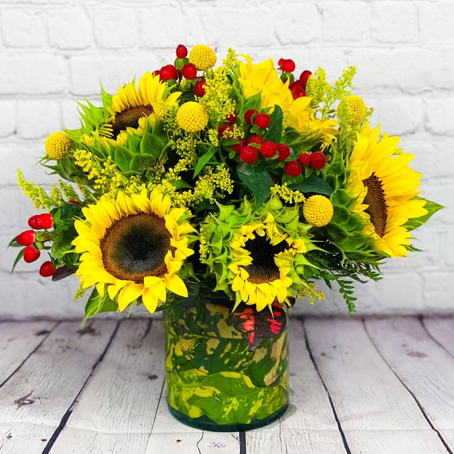 Sunny Sunflowers By DGM Flowers - DGM Flowers  | Fort Lauderdale Florist