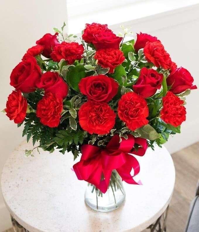 You're In My Heart by DGM Flowers - DGM Flowers  | Fort Lauderdale Florist